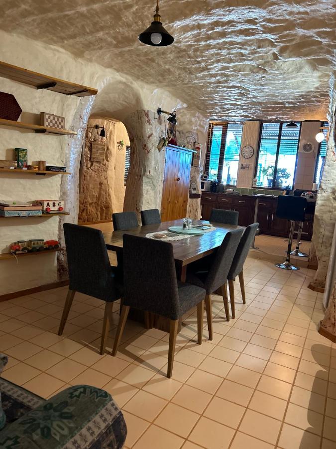 Dinky Di'S Dugout Villa Кубър Педи Екстериор снимка