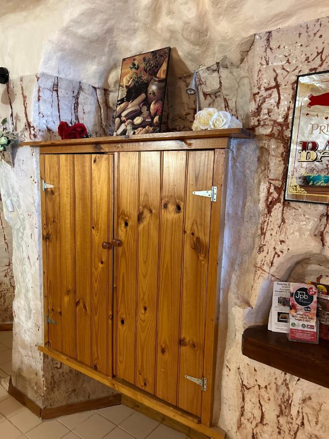 Dinky Di'S Dugout Villa Кубър Педи Екстериор снимка