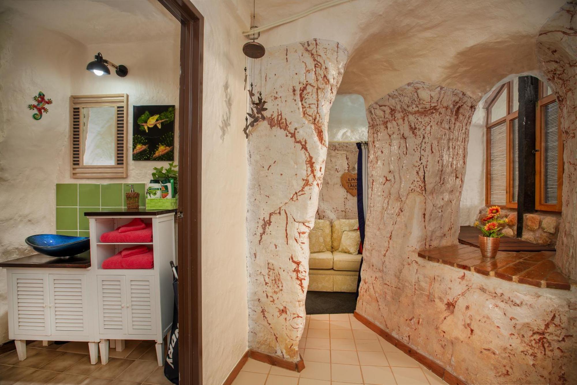 Dinky Di'S Dugout Villa Кубър Педи Екстериор снимка