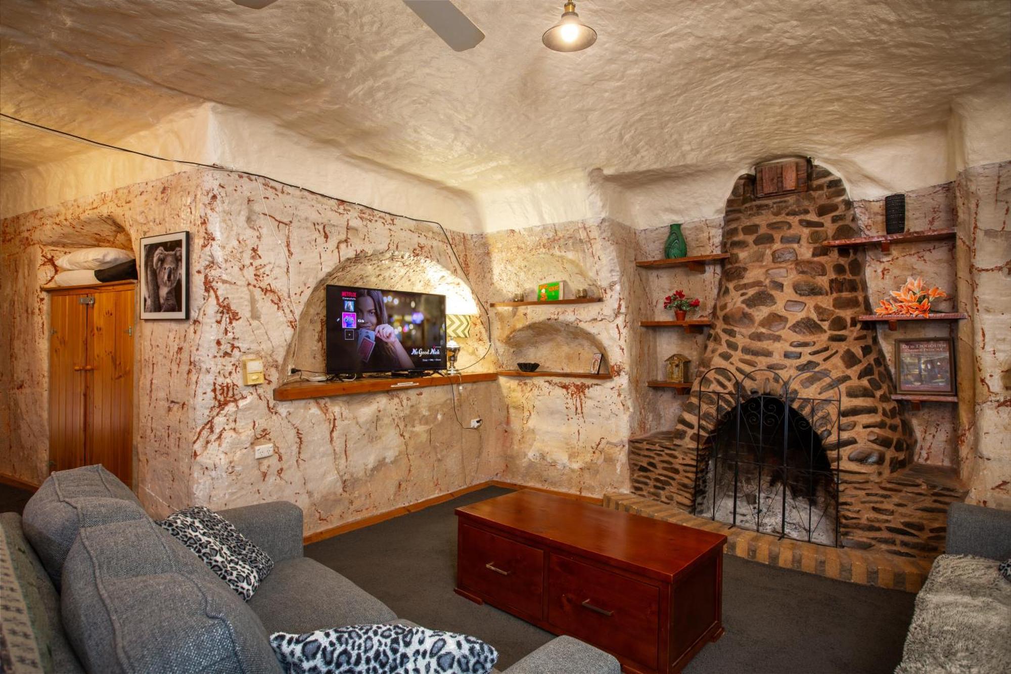 Dinky Di'S Dugout Villa Кубър Педи Екстериор снимка
